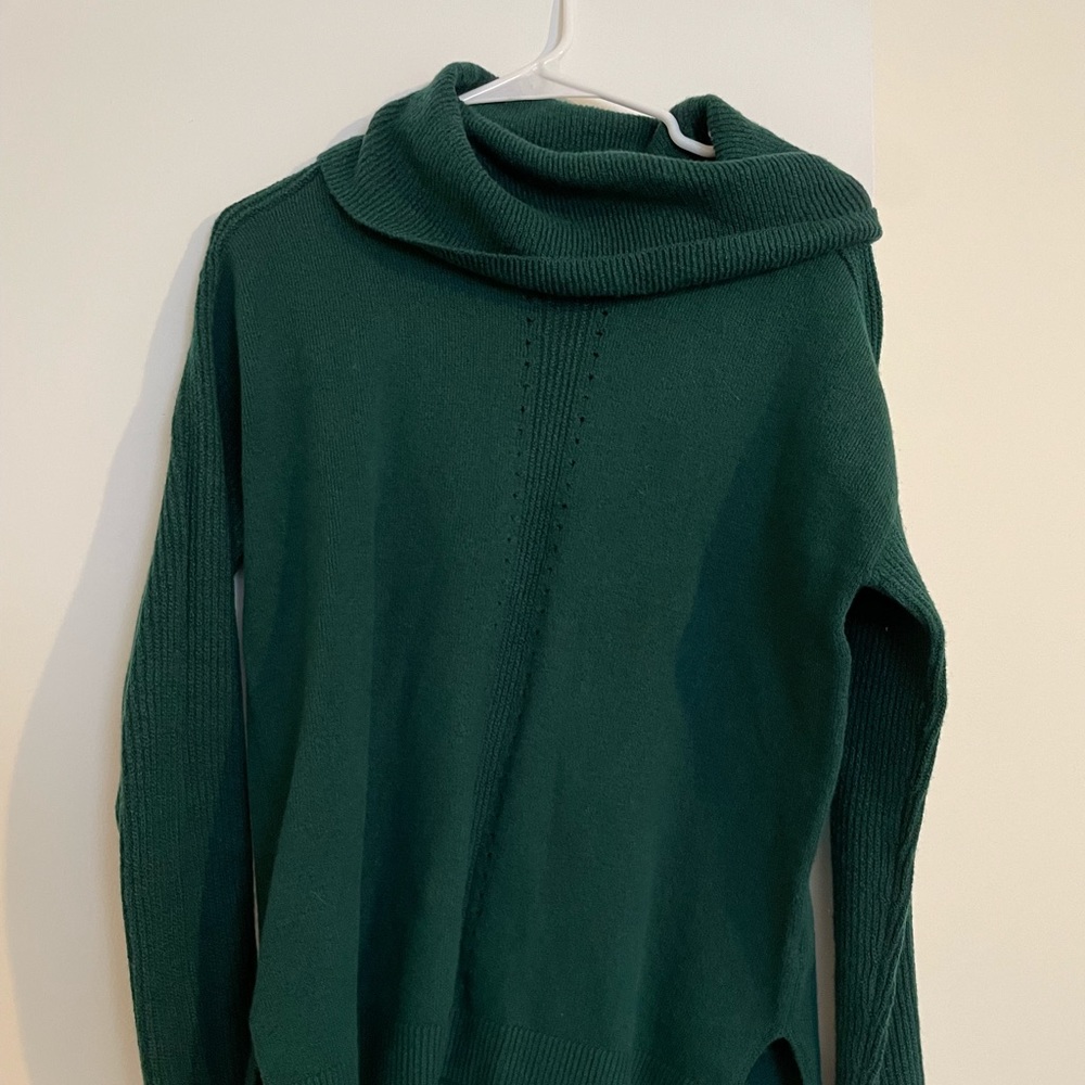 Banana republic cowl neck sweater